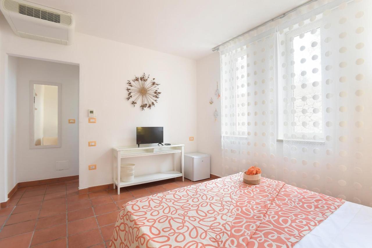 Bio&B Acquaviva Bed and Breakfast Otranto Exteriör bild